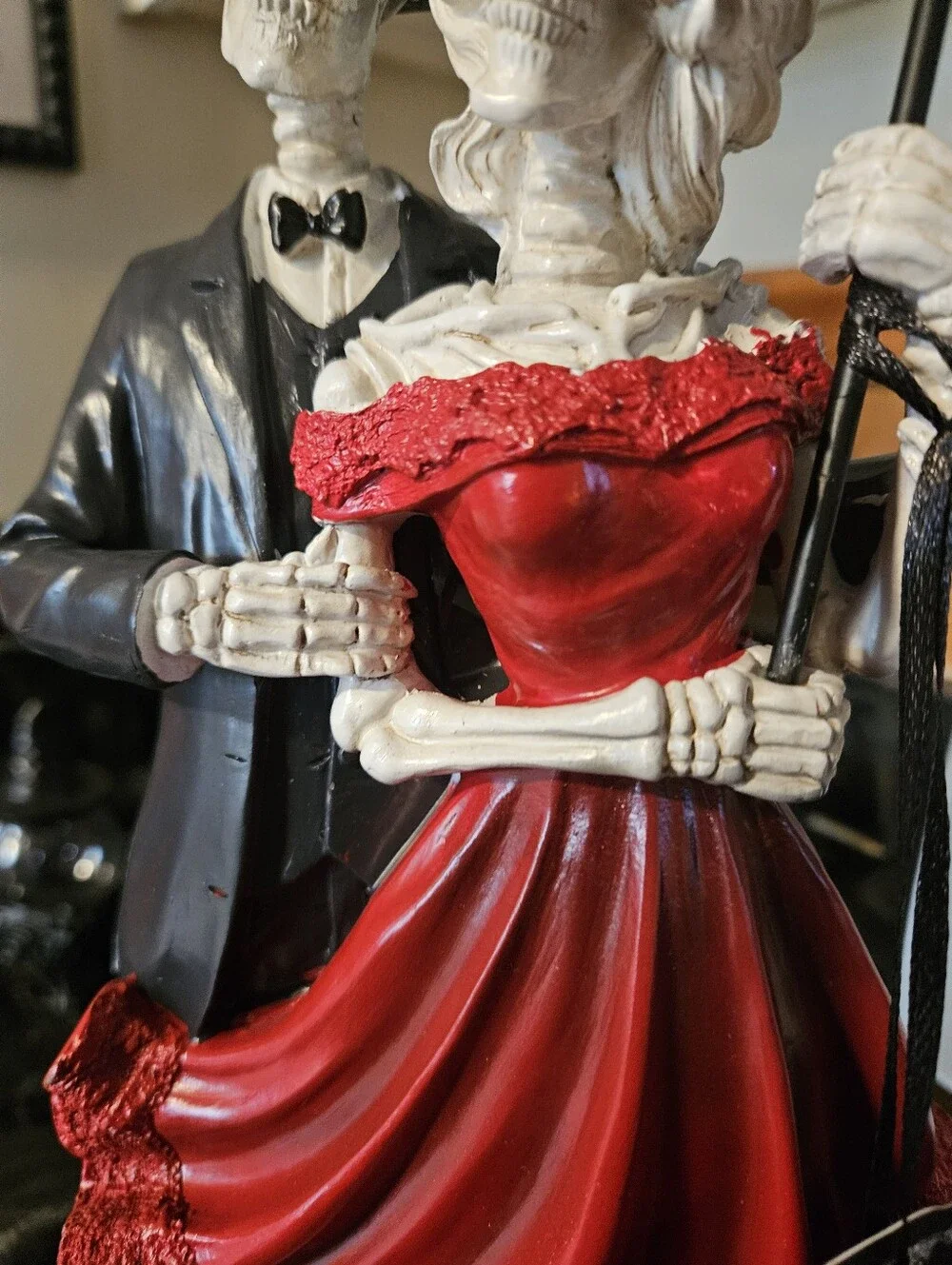 Nww! Halloween Skeleton Well Dressed Couple With Metel Umbrella